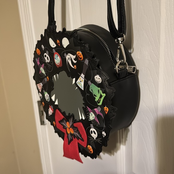 Nightmare Before Christmas Loungefly Crossbody - Picture 3 of 7
